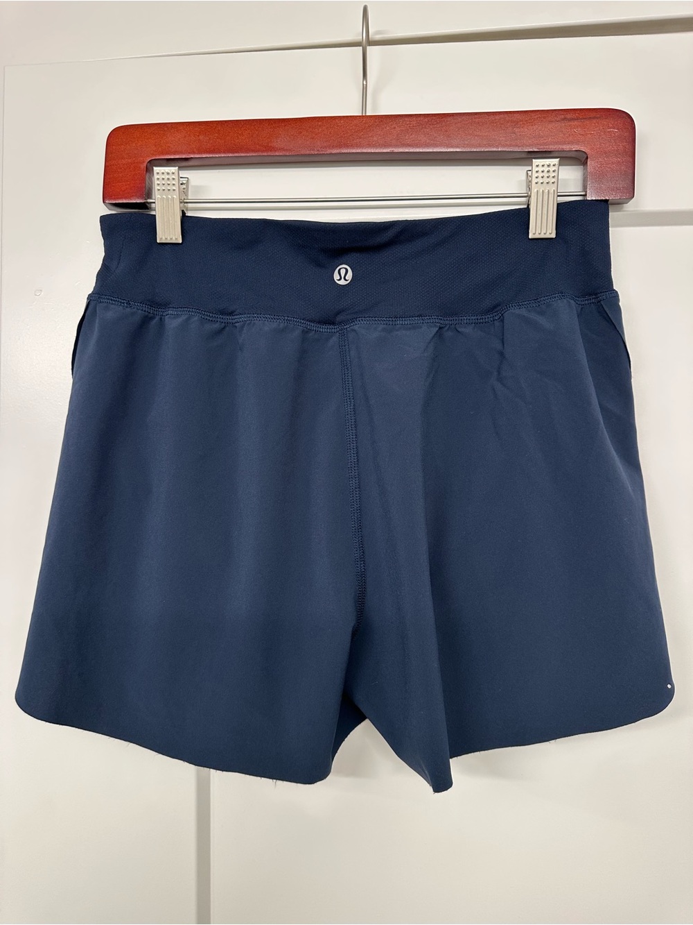 Fast and Free High Rise Short Size 6 - Picture 3 of 3